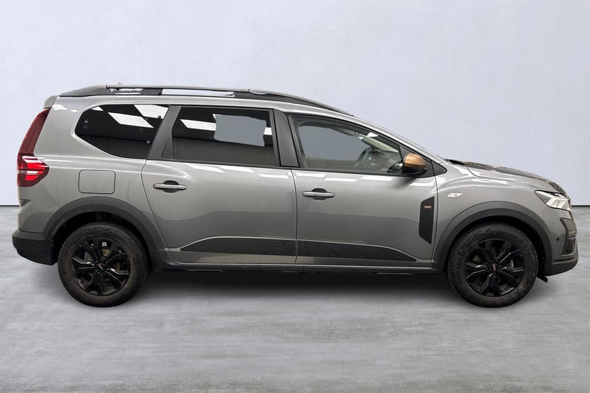 Bild 3 av Dacia Jogger 7-sätes TCe 110 Extreme 7 platser II