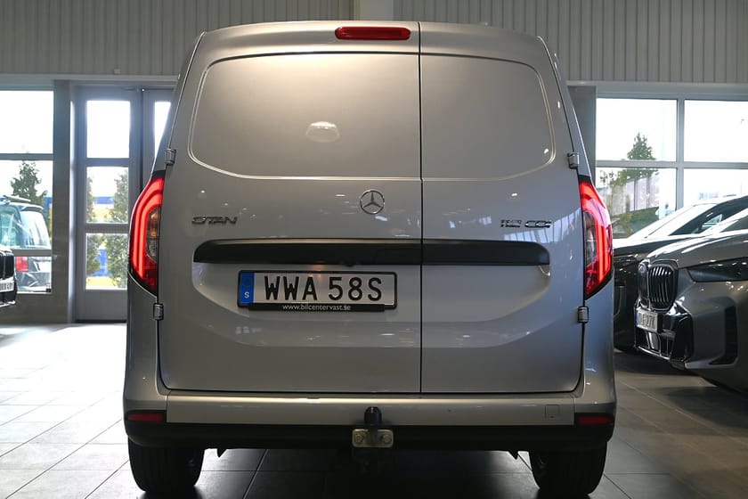 Bild 4 av Mercedes-Benz Citan 112 CDI DCT Edition 1 Style Kamera 3-sits Moms