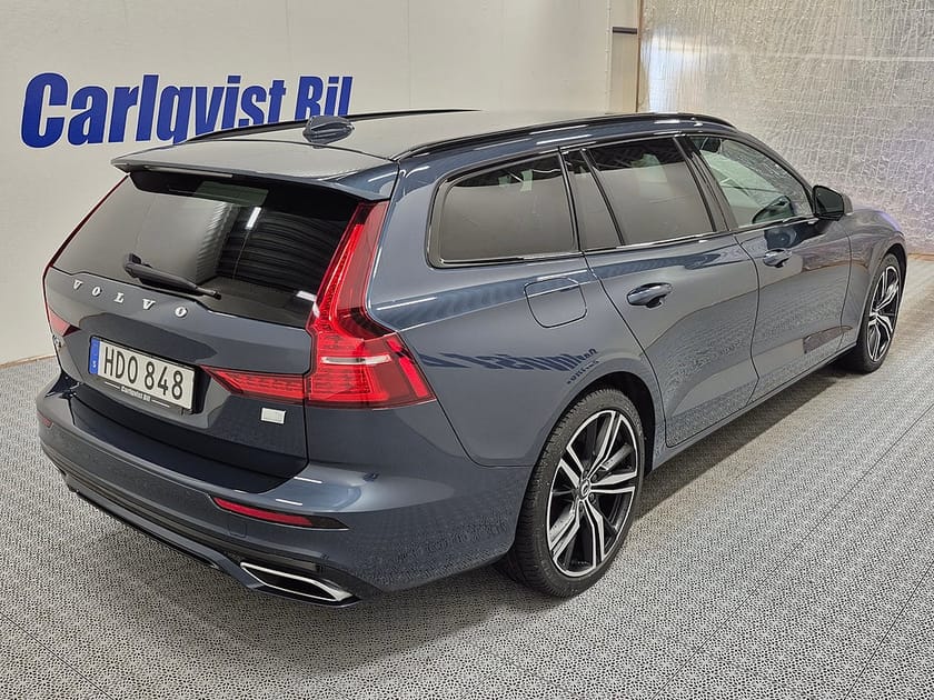 Bild 4 av Volvo V60 T6 Recharge R-Design Plug in 350HK 4x4 Läder