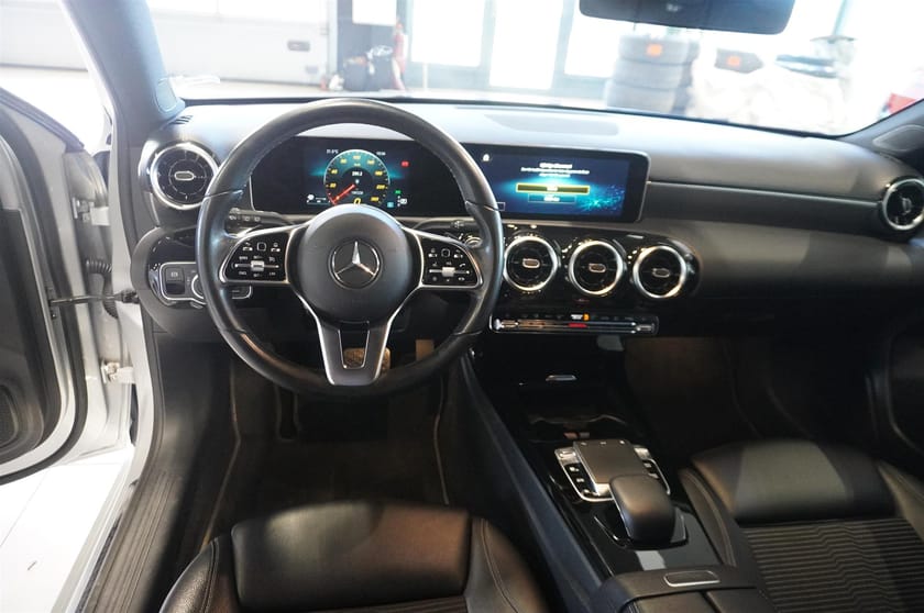Bild 2 av Mercedes-Benz A 200 Mercedes   Progressive Line Dragkrok, Gps,