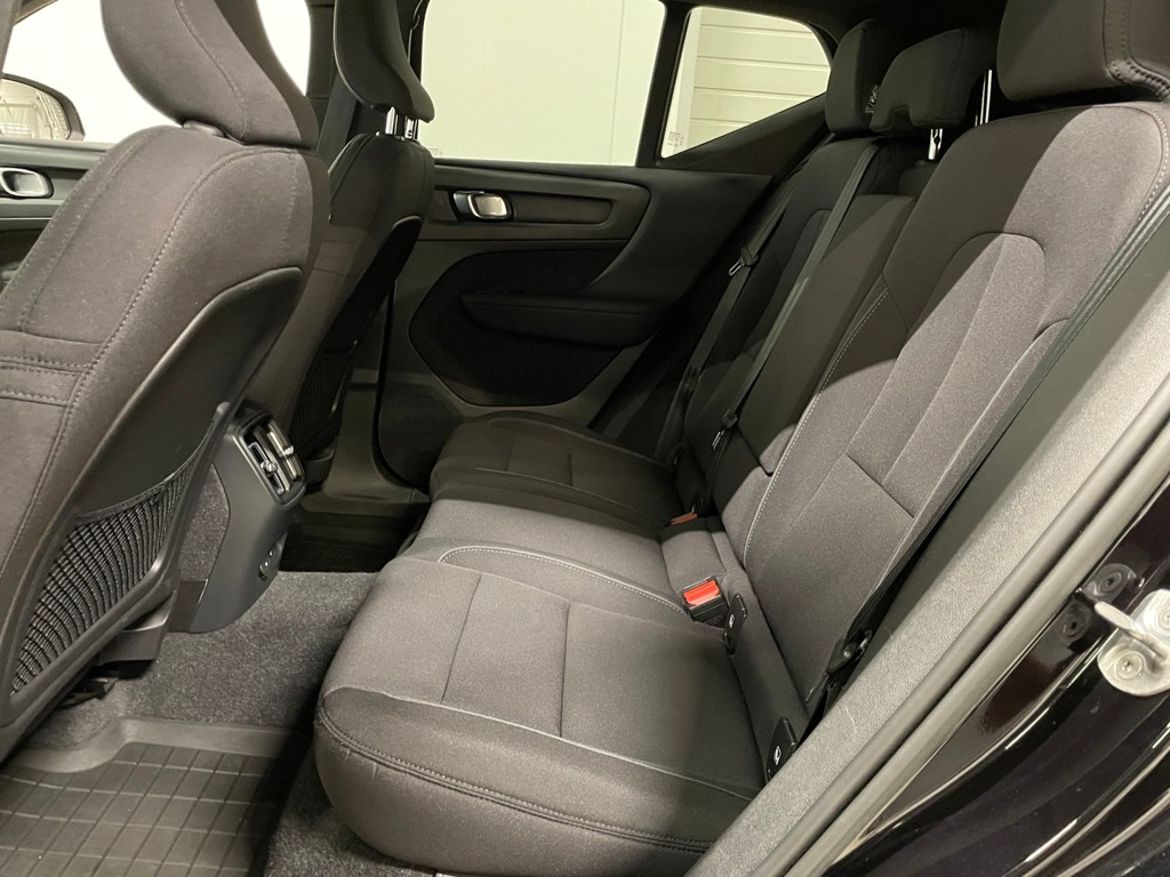 Volvo XC40 2023 - miniatyr 12