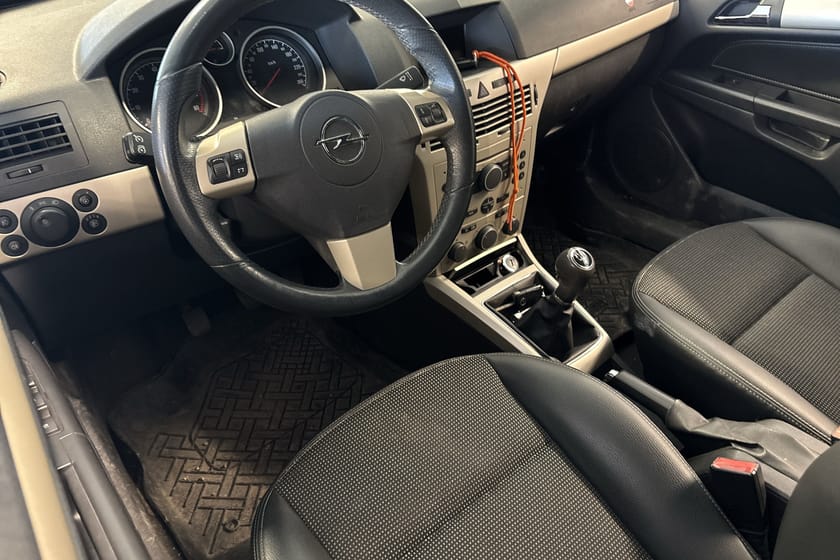 Bild 5 av Opel Astra TwinTop cab