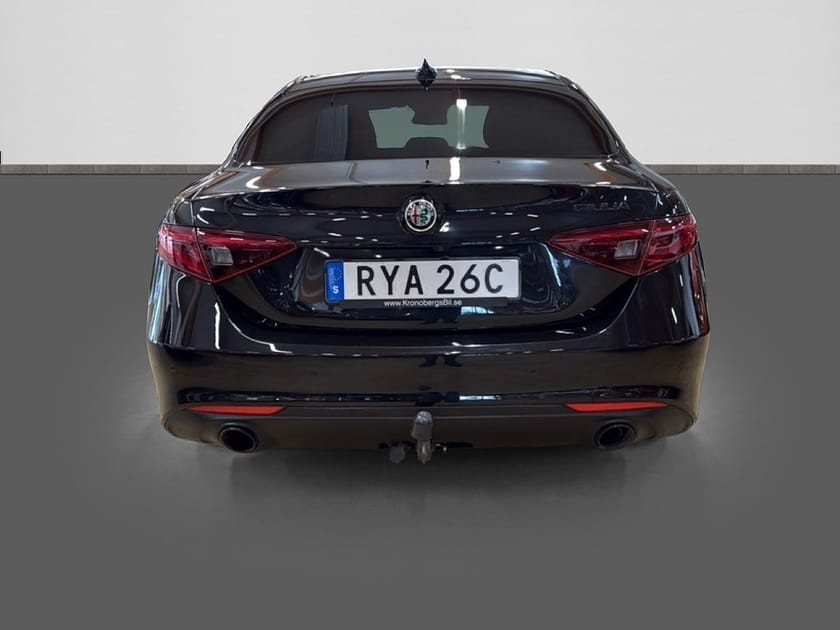 Bild 5 av Alfa Romeo Giulia 2.0 Turbo 200hk Sprint Automat Veloce-Paket