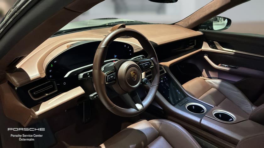 Bild 3 av Porsche Taycan Turbo S 