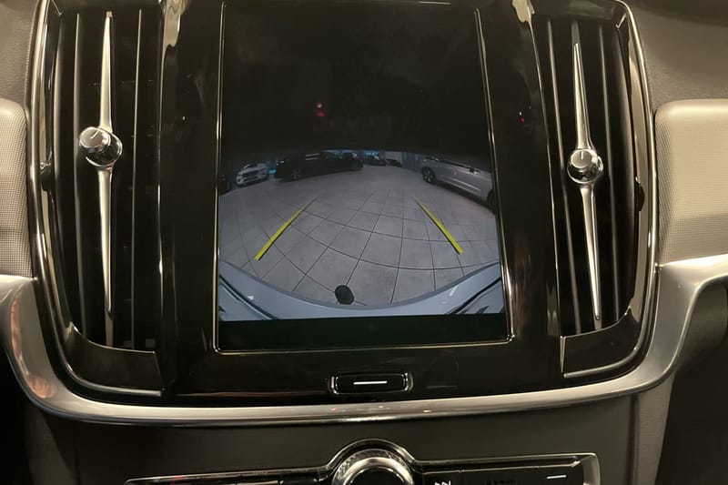 Volvo V90 Cross Country