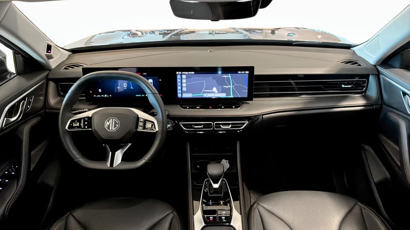 Bild 4 av MG HS PHEV LUX PHEV, 307HK, 0% RÄNTA