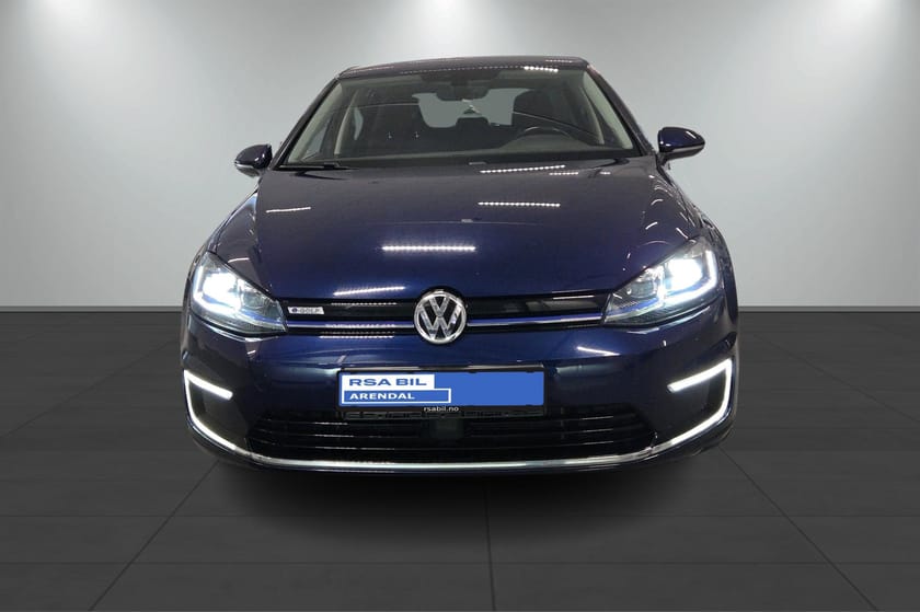 Bilde 2 av Volkswagen e-Golf E-Golf/Exclusive/Skinn/Dynaudio/Activeinfo/Kamera