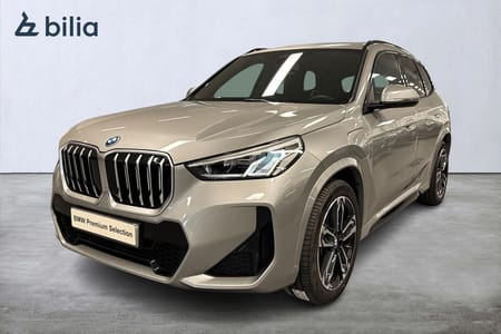 BMW X1 xDrive25e xDrive 25e | H&K | Drag | Stolar m minne | Backkamera