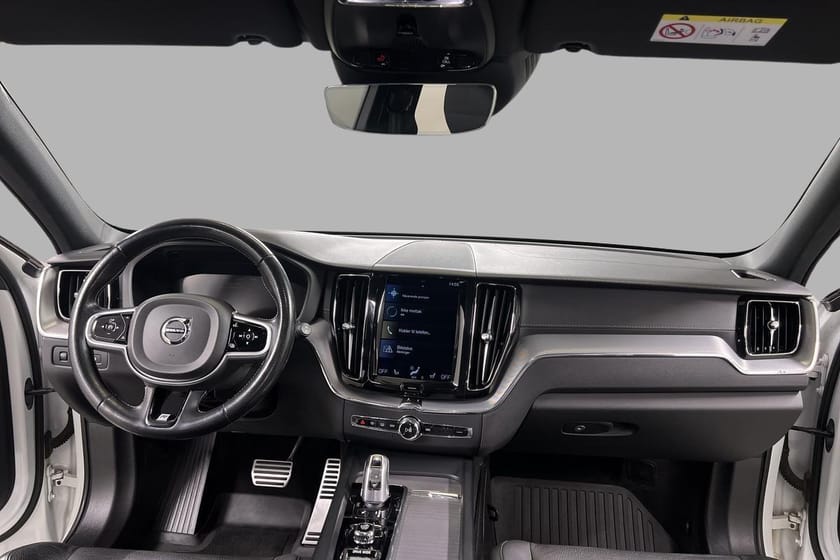 Bilde 4 av Volvo XC60 T8 390HK, R-Design, 21", 360kamera, Krok, ACC, Pilot++