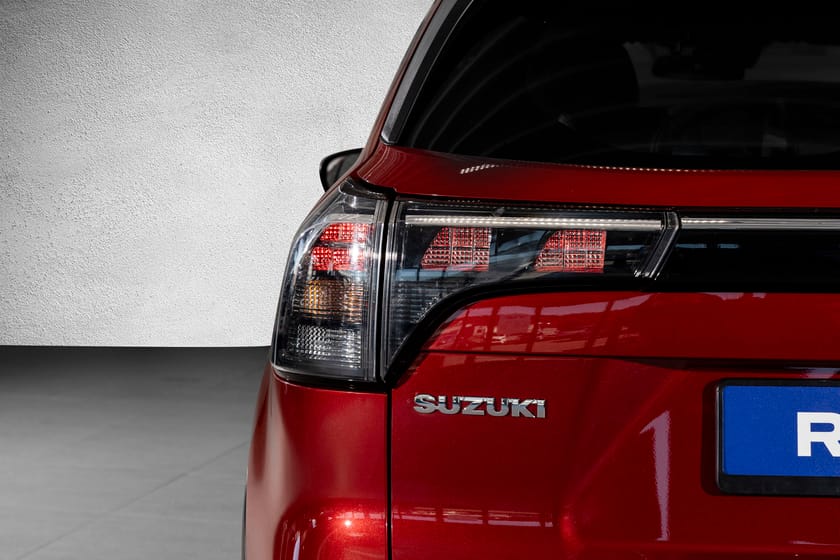 Bilde 3 av Suzuki S-Cross HEV AllGrip Hybrid, 4x4, Automat, Hengerfeste, Apple Carplay!