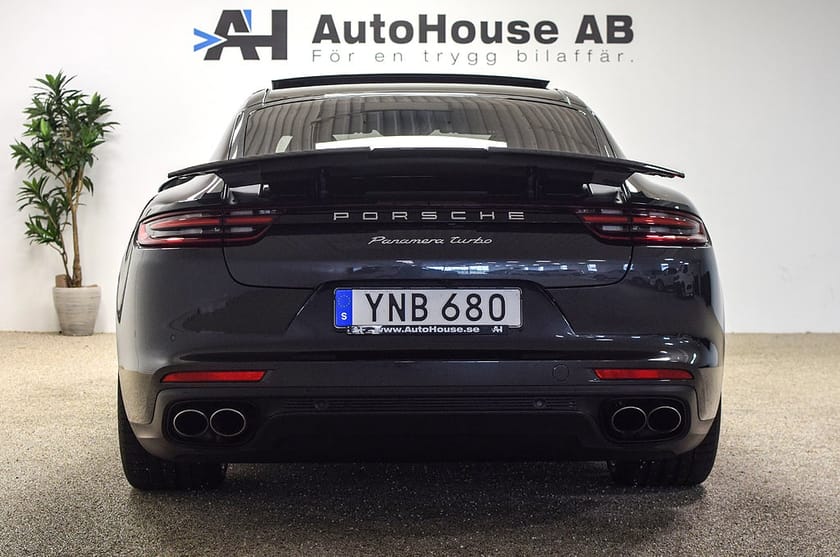 Bild 5 av Porsche Panamera Turbo Sport Chrono PDLS+ Glastak Svensksåld