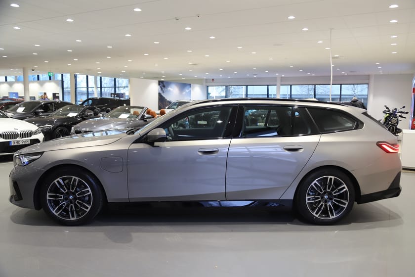 Bild 2 av BMW 530e xDrive Touring M Sport Business / Businesspris*