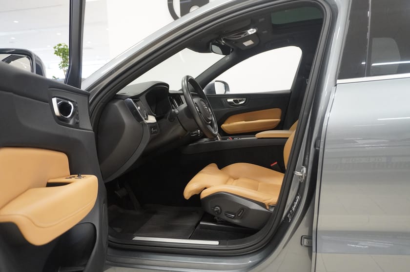 Bild 2 av Volvo XC60 T8 Recharge AWD Inscription