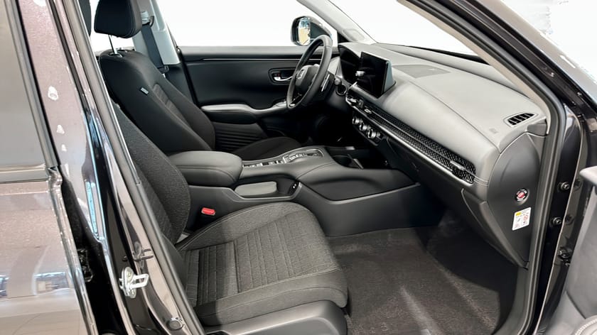Bild 3 av Honda ZR-V e:HEV ELEGANCE 2.0 AUT HYBRID  DEMOKAMPANJ