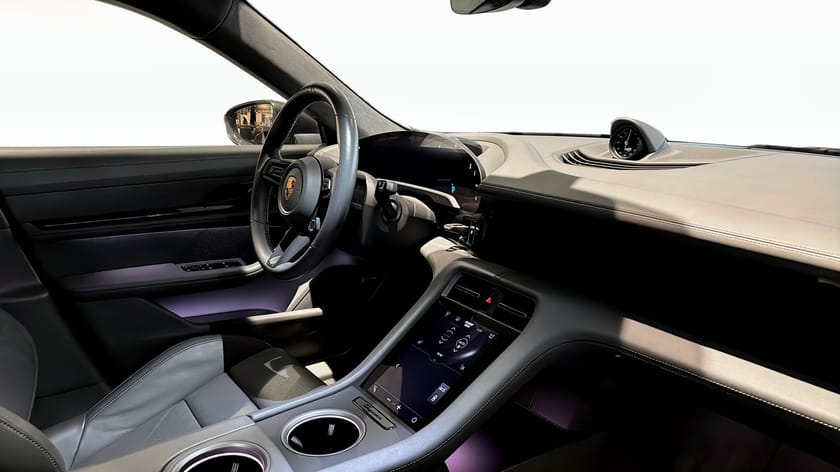 Bild 4 av Porsche Taycan Turbo 