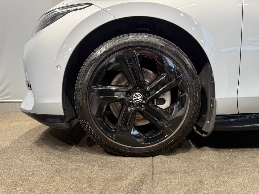 Bild 2 av Volkswagen ID.7 GTX Tourer Demo 360/HUD/Massage/Drag/H&K