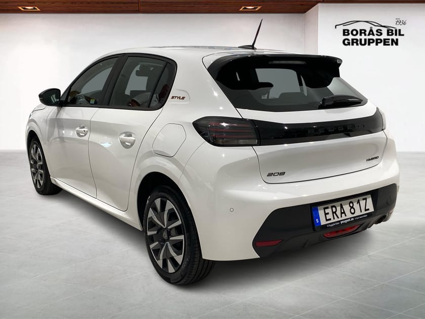 Bild 2 av Peugeot 208 HYBRID 100 Style 110 A
