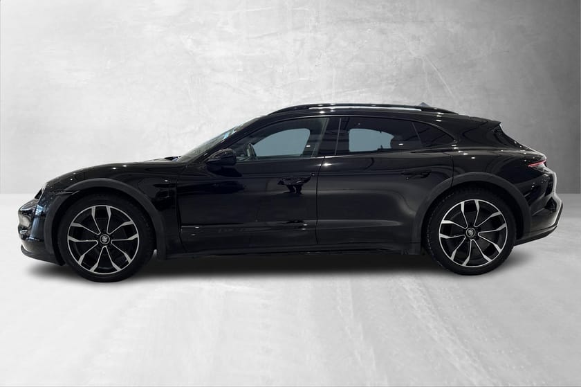 Bilde 2 av Porsche Taycan 4 Cross Turismo Sport Chrono, Luftfjæring, 18-veis seter, BOSE +++