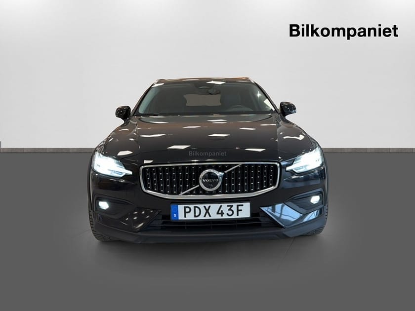 Bild 2 av Volvo V60 Cross Country B4 AWD Automat Inscription 360-kamera H/K-ljud SoV-däck
