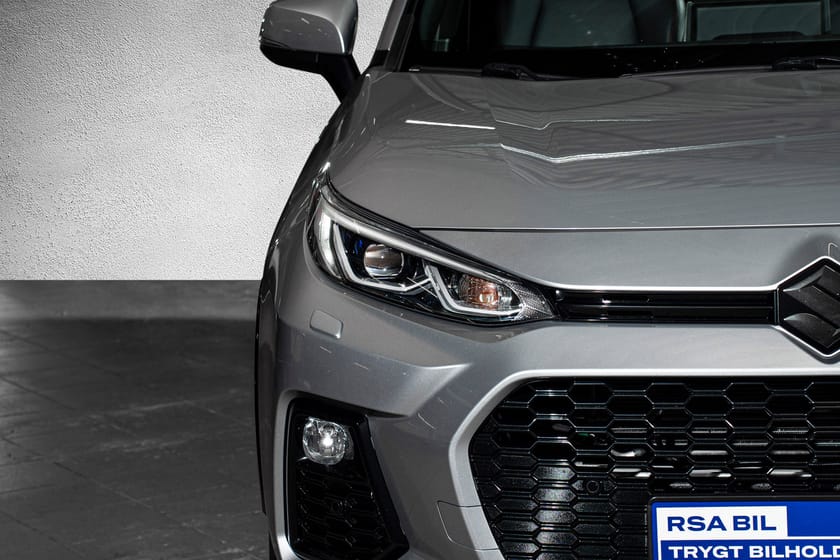 Bilde 3 av Suzuki Across Plug-in Hybrid E-Four PHEV 306hk GLX First Edition