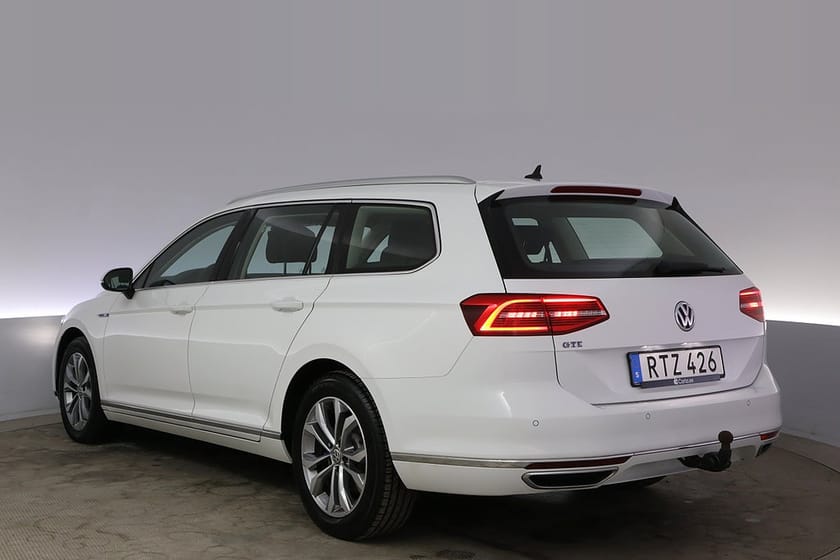 Bild 4 av Volkswagen Passat Variant GTE Drag AdapFarth LED Kamera