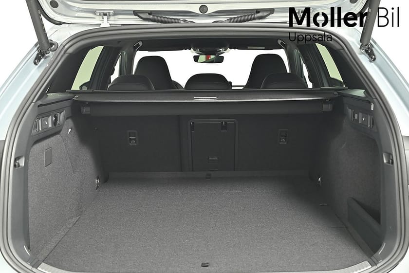 Bild 5 av Škoda Superb iV Kombi Skoda COMBI SPORTLINE 1,5 TSI 204 HK 6 VXL DSG