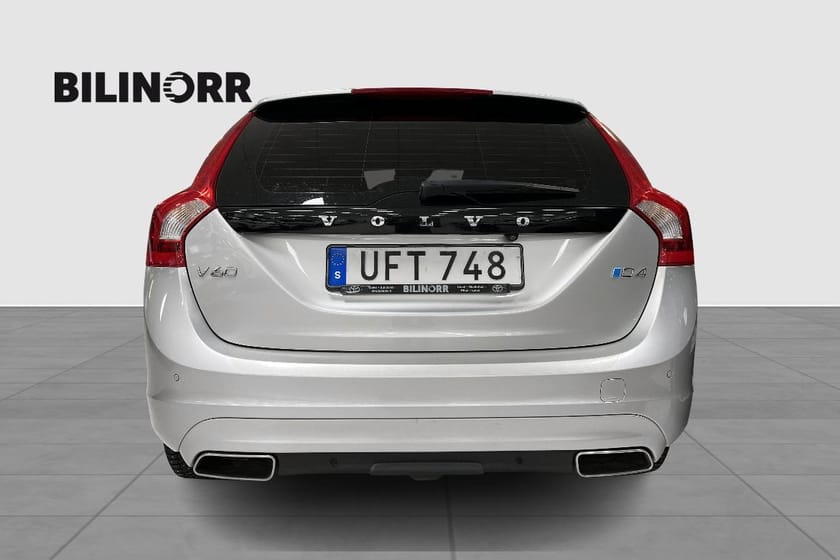 Bild 4 av Volvo V60 D4 Polestar - Vinterhjul, Drag, MoK,
