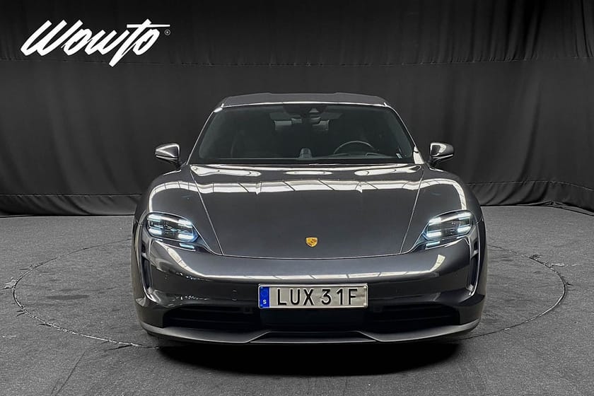 Bild 2 av Porsche Taycan DD 381HK /Bose /PB+ /Sport Chrono /Moms /4.95%