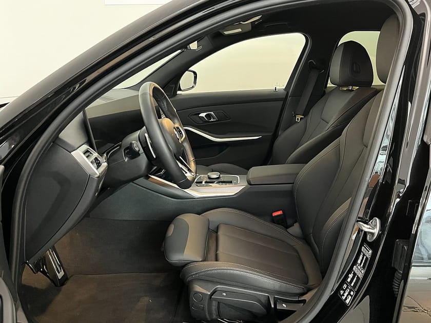 Bild 5 av BMW 320d xDrive Touring 4,95% ränta M Sport HiFi Drag 18"