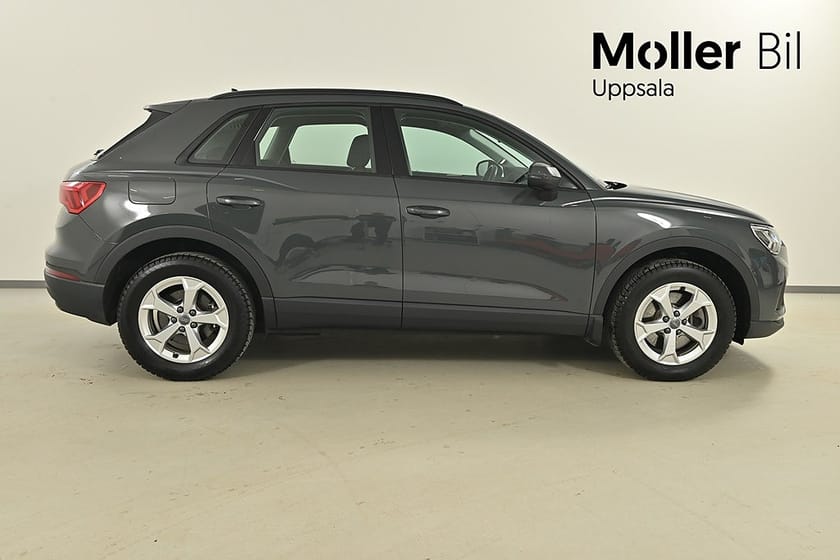 Bild 3 av Audi Q3 45 TFSI e E-TRON PROLINE, KAMERA, SOUND