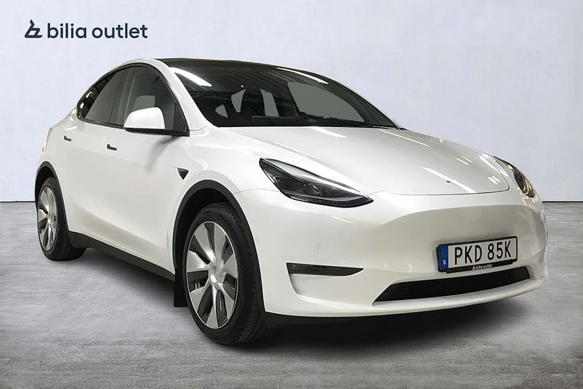 Bild 4 av Tesla Model Y Long Range AWD 514hk Panorama Autopilot Drag Backkamera