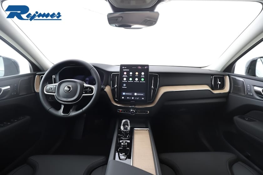 Bild 5 av Volvo XC60 T6 Plus Dark Nordic Edition