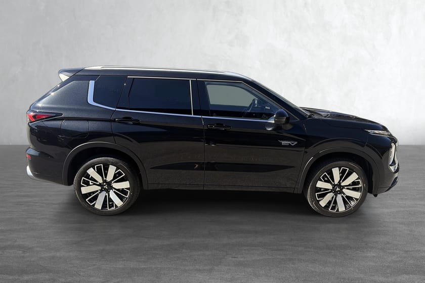 Bilde 4 av Mitsubishi Outlander PHEV | Plug in hybrid | Demo