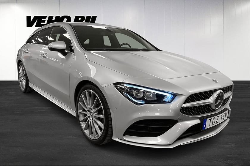 Bild 2 av Mercedes-Benz CLA 200 Shooting Brake AMG Kamera Panelbelysning