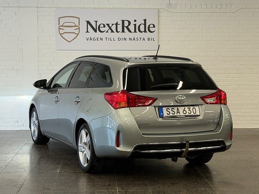 Bild 3 av Toyota Auris Touring Sports 1.6 Valvematic | Drag | Backkamera | SoV
