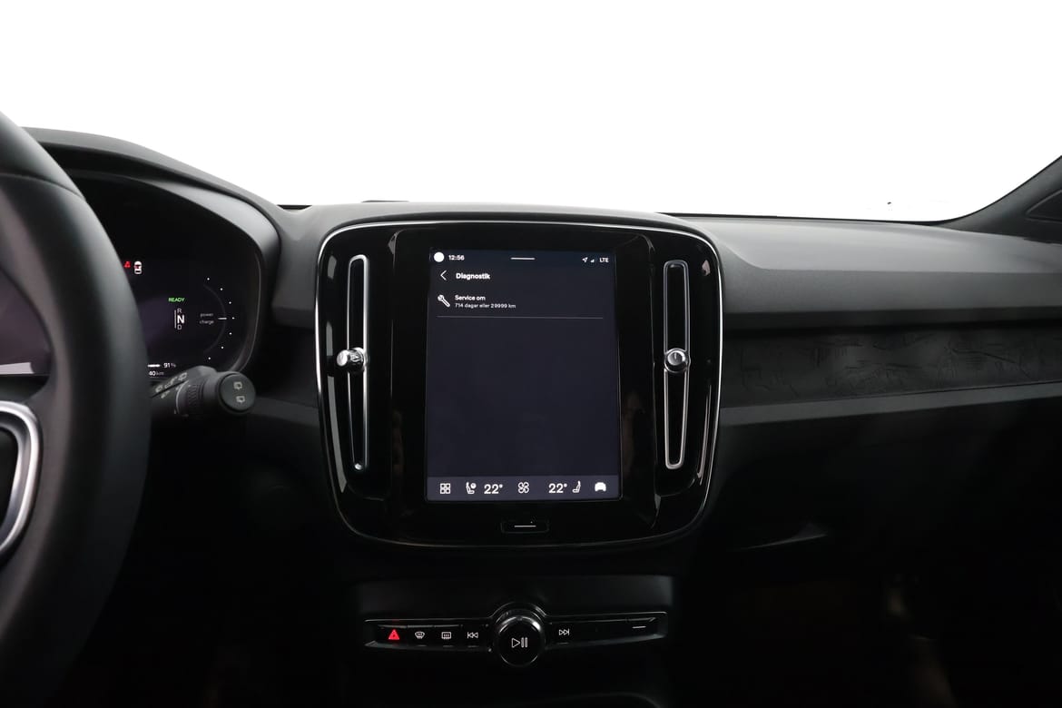 Volvo XC40 2023 - miniatyr 15