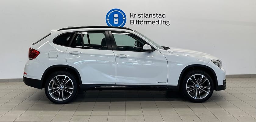 Bild 4 av BMW X1 xDrive20d Aut Sport-Line  Dragkrok, Navigation
