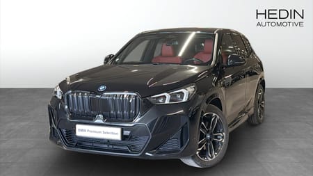 BMW iX1 xDrive30