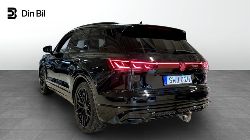 Bild 3 av Volkswagen Touareg R eHybrid 3.0 V6 462hk 360-Kam Dynaudio Pano HuD