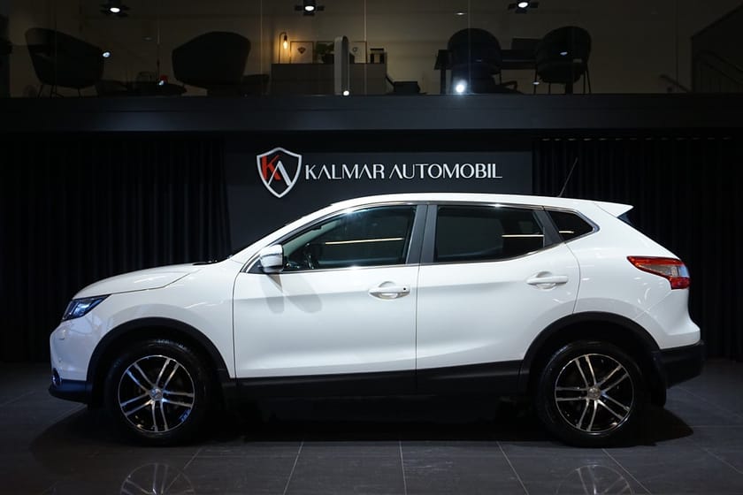 Bild 3 av Nissan Qashqai 1.2 DIG-T XTRONIC-CVT Automat 115hk Svensksåld