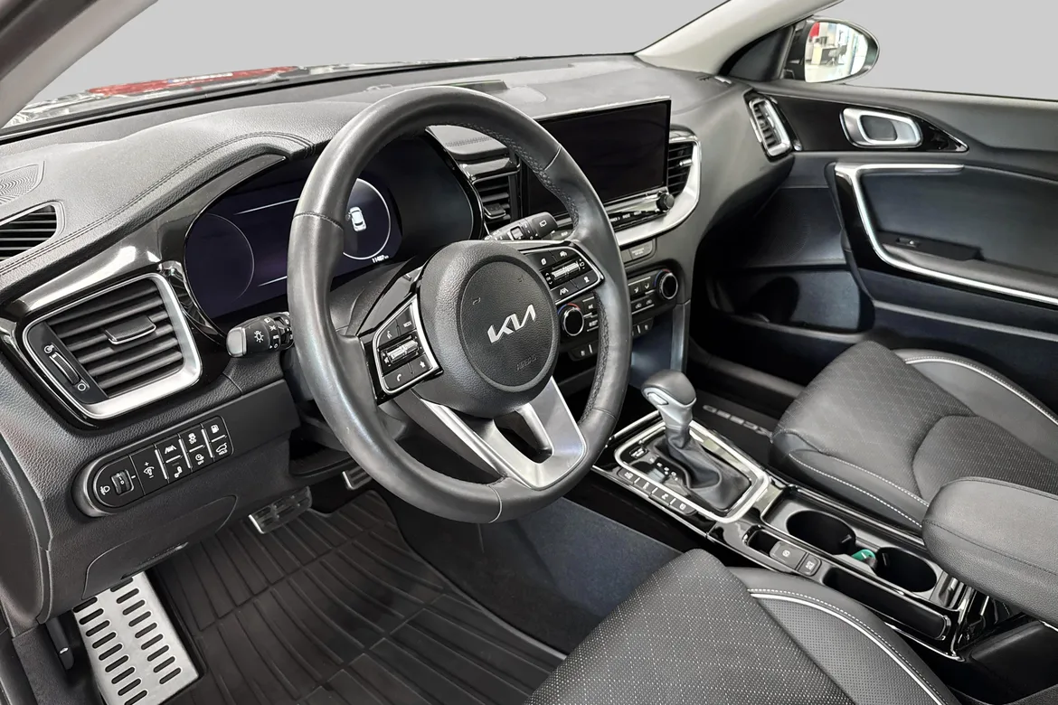 picture of a car
