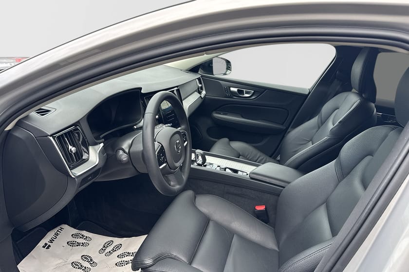 Bild 4 av Volvo V60 B4 Diesel Plus Dark
