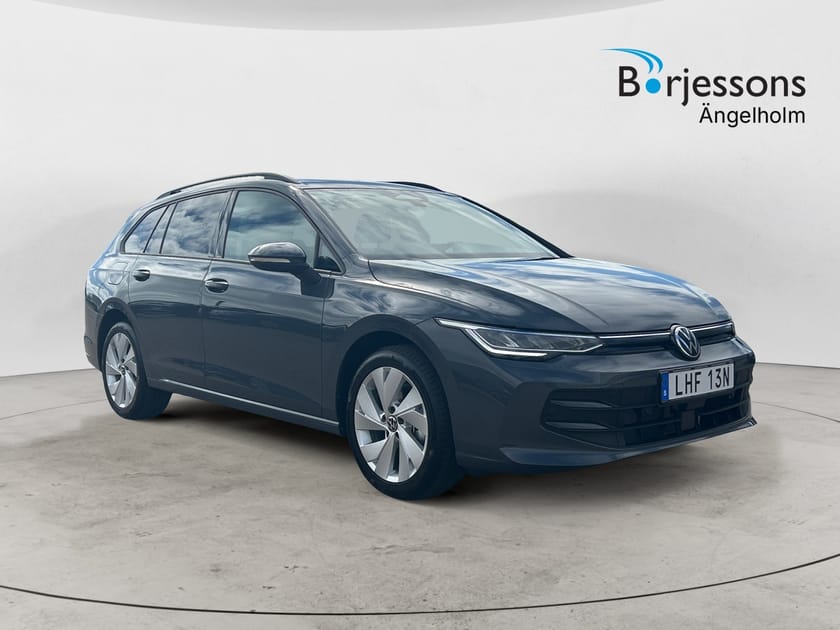 Bild 1 av Volkswagen Golf Sportscombi Life 1,5 eTSI 150hk - Lagerbil!