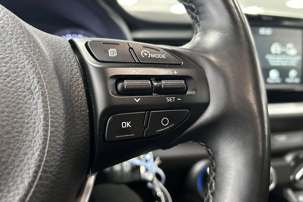picture of a car