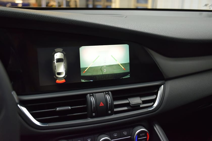 Bild 3 av Alfa Romeo Giulia 2.0T Q4 Veloce 280 hk Carplay