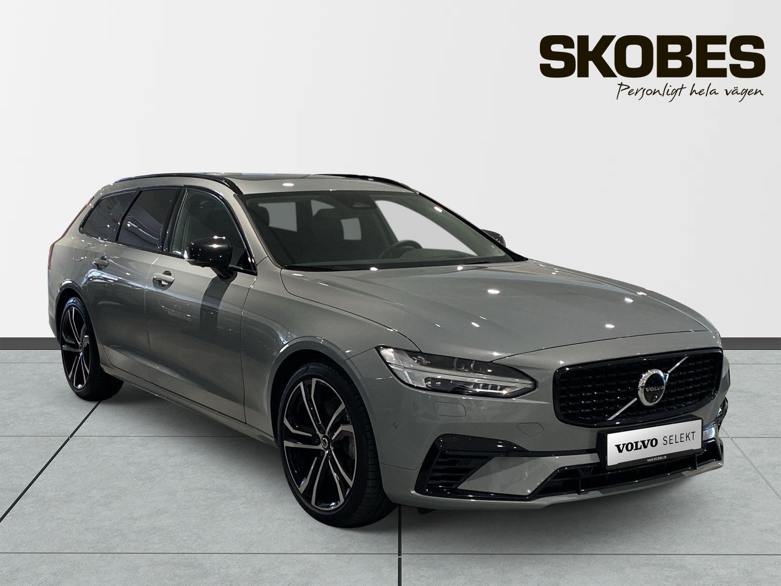 Volvo V90 Recharge T8 Ultimate Dark