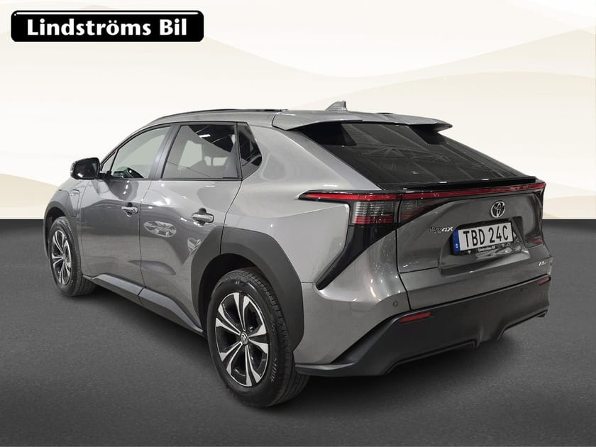 Bild 4 av Toyota bZ4X AWD STYLE EDITION 71,4 kWh VINTERHJUL