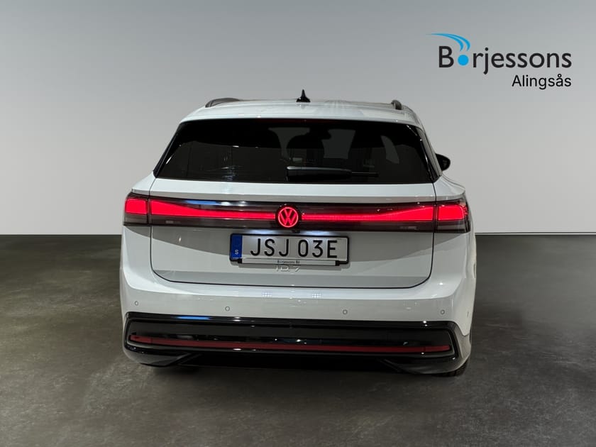 Bild 5 av Volkswagen ID.7 Pro Tourer 286hk Drag/360°/El-Stolar/HuD