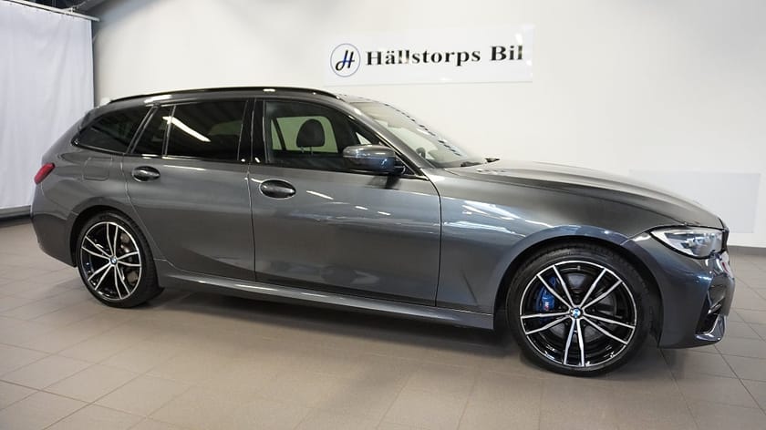 Bild 3 av BMW 330e Touring M Sport AUTO/BACKKAMERA/292HK/