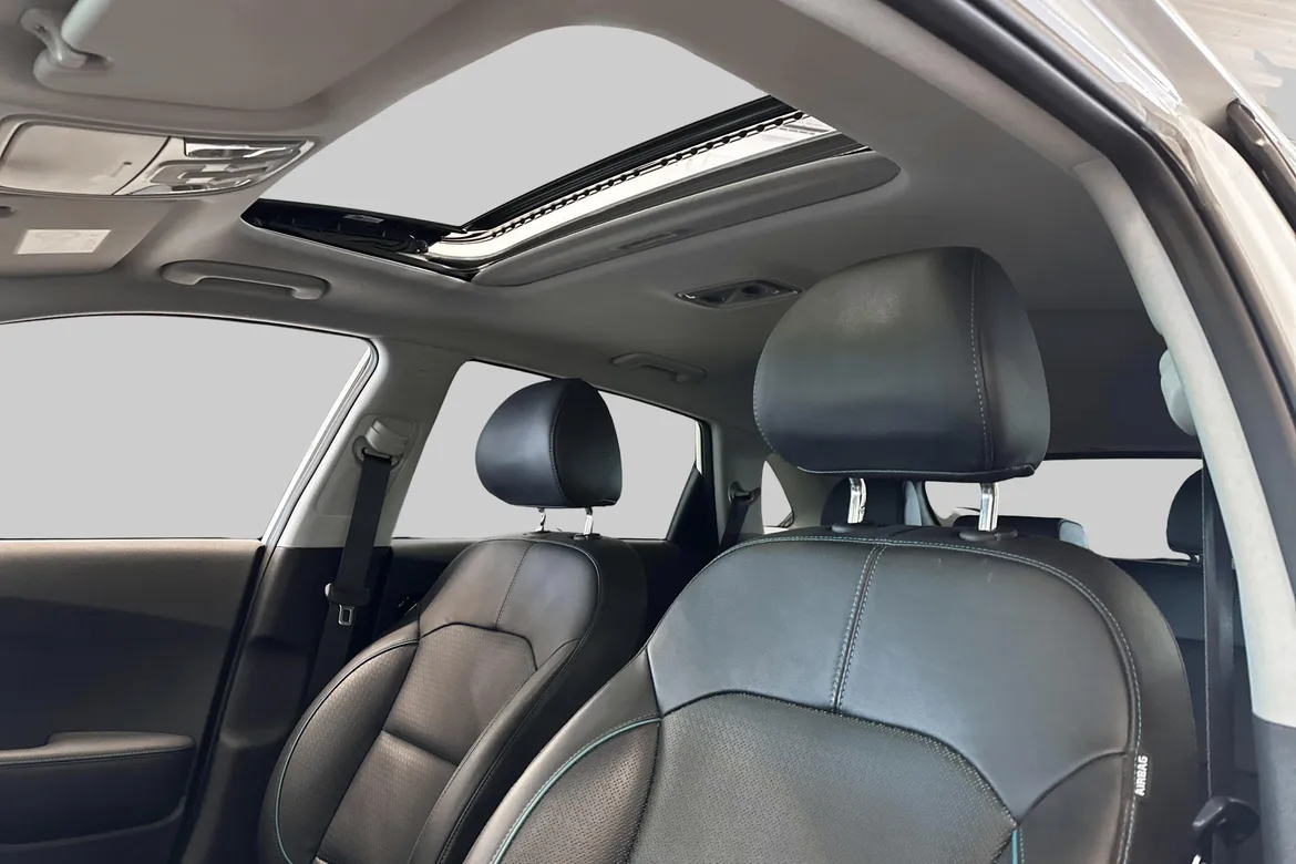 picture of a car